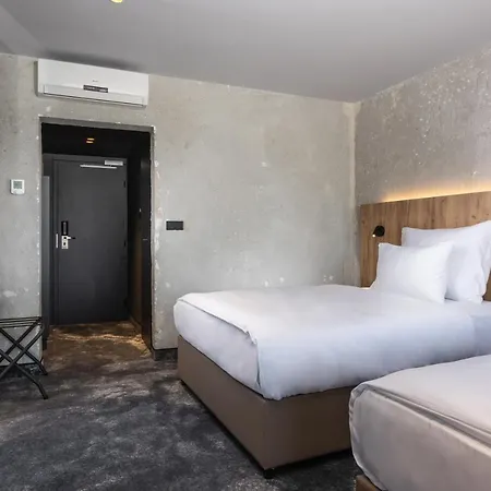 Orea Congress Otel 4*