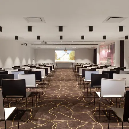 Orea Congress 酒店 4*